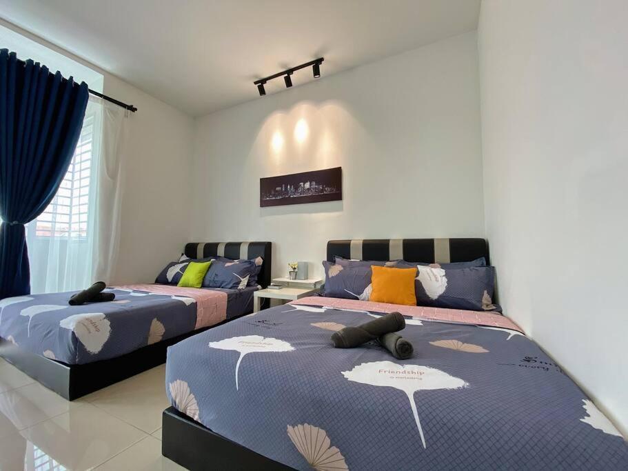 Desaru Twin Home 32Pax Bandar Penawar Esterno foto