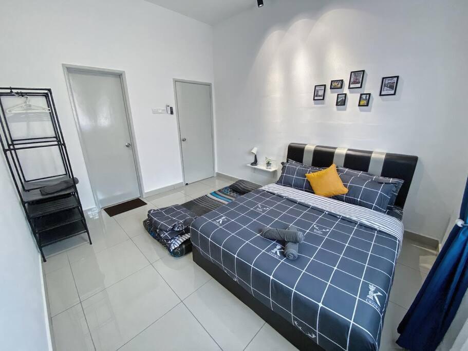 Desaru Twin Home 32Pax Bandar Penawar Esterno foto