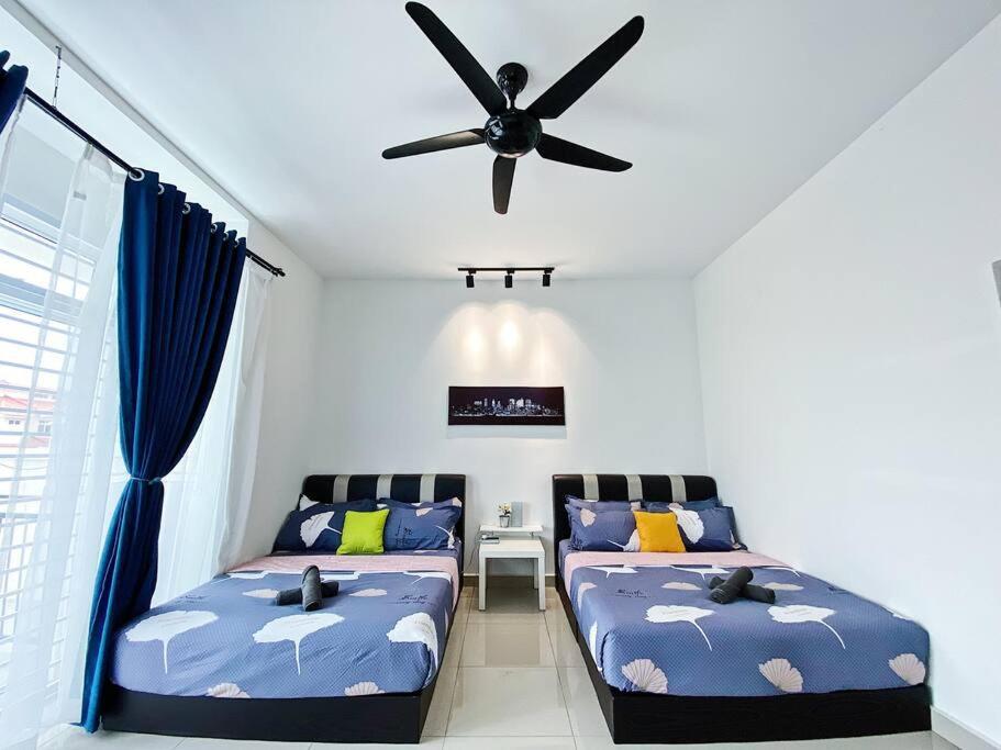 Desaru Twin Home 32Pax Bandar Penawar Esterno foto