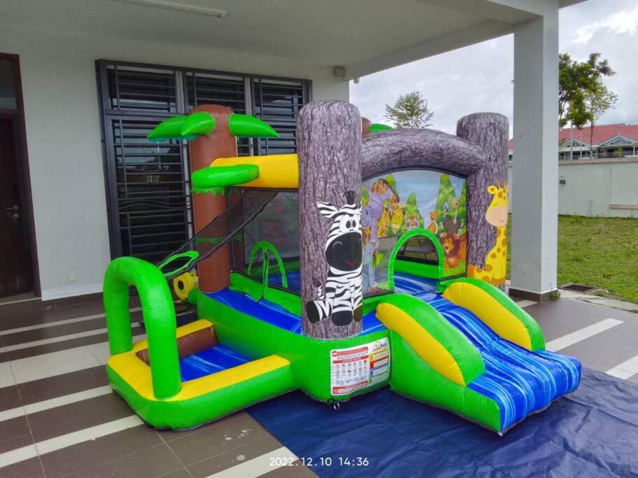 Desaru Twin Home 32Pax Bandar Penawar Esterno foto