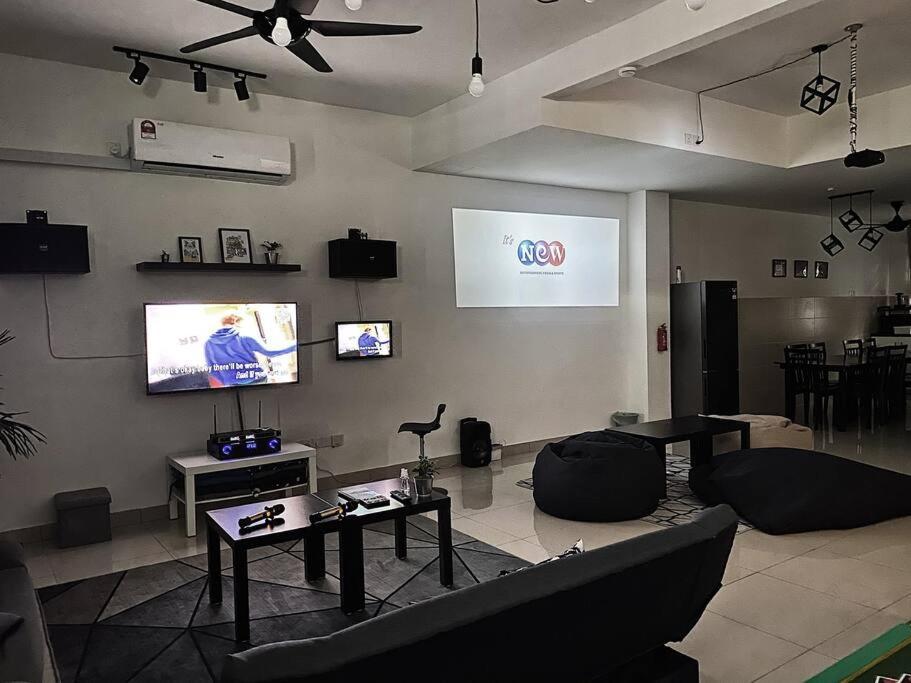 Desaru Twin Home 32Pax Bandar Penawar Esterno foto