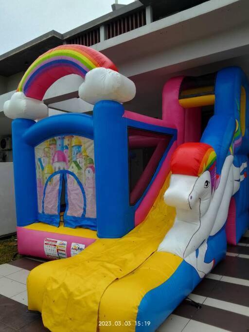 Desaru Twin Home 32Pax Bandar Penawar Esterno foto